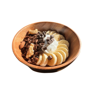 チョコバナナボウルのSINGLEバージョン：プレーンヨーグルト、バナナ、チョコボール、チョコチャンク、カカオグラノーラ、ハチミツ