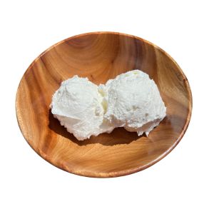 ボリューム満点！なめらかな口当たりと優しい酸味が楽しめる、プレーンヨーグルト 朝食やデザート、おやつにおすすめ